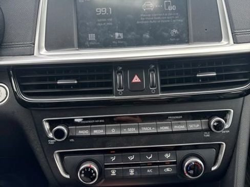 Used 2020 Kia Optima SE FWD image 10
