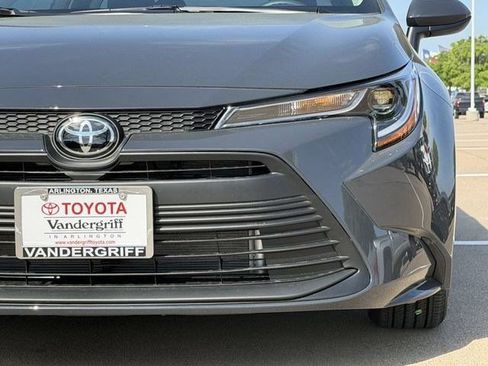 New 2026 Toyota Corolla LE FWD image 9