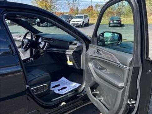 New 2025 Jeep Grand Cherokee L Overland w/ Advanced Protech Group III image 41