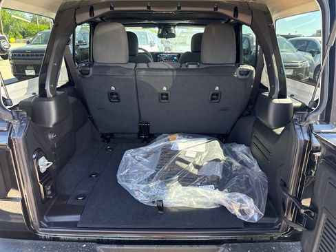 New 2026 Jeep Wrangler Unlimited Sport AWD/4WD image 22