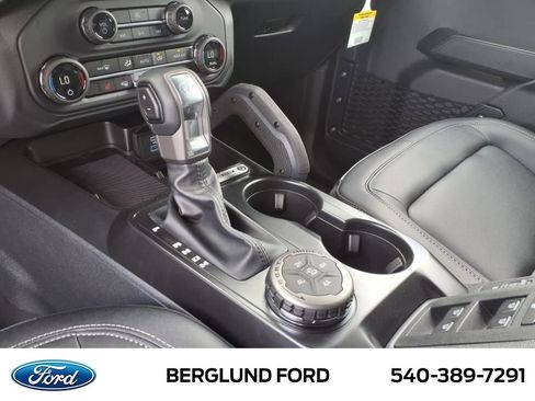 New 2025 Ford Bronco Big Bend w/ Black Diamond Package image 19