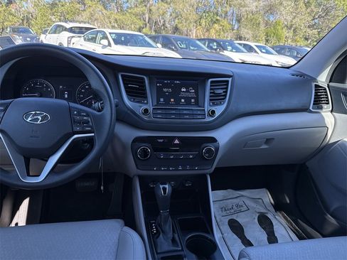 Used 2018 Hyundai Tucson SEL image 23