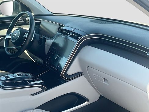 Used 2022 Hyundai Tucson Limited image 31