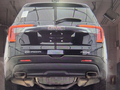 Used 2022 GMC Acadia AT4 w/ GMC Pro Grade Package image 21