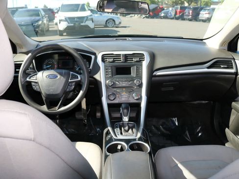 Used 2013 Ford Fusion S FWD image 12