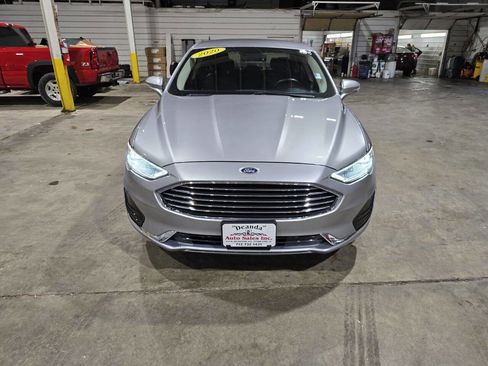 Used 2020 Ford Fusion SEL image 20