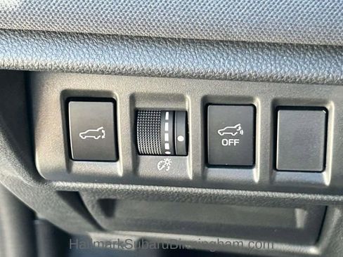 Certified 2025 Subaru Outback Premium w/ Popular Package #1A AWD/4WD image 22