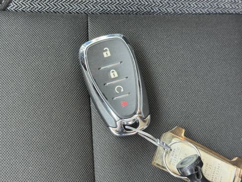 Used 2025 Chevrolet TrailBlazer LT FWD image 23
