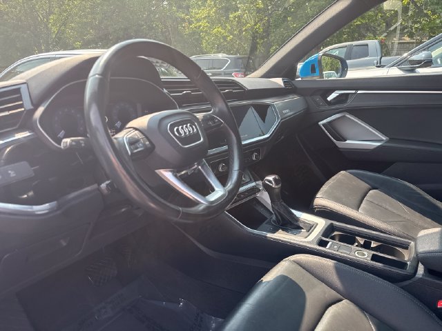 Used 2023 Audi Q3 2.0T Premium AWD/4WD image 8