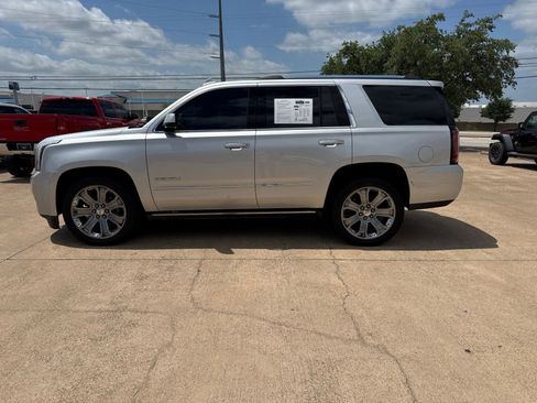 Used 2016 GMC Yukon Denali w/ Open Road Package RWD image 4