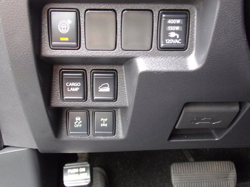 Used 2022 Nissan Frontier PRO-4X AWD/4WD image 40