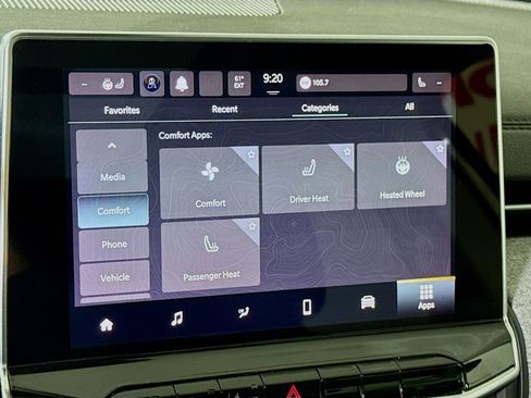 Used 2022 Jeep Compass Latitude w/ Sun and Sound Group AWD/4WD image 13