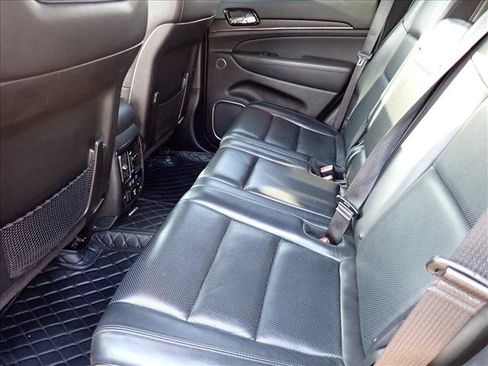 Used 2020 Jeep Grand Cherokee High Altitude AWD/4WD image 10