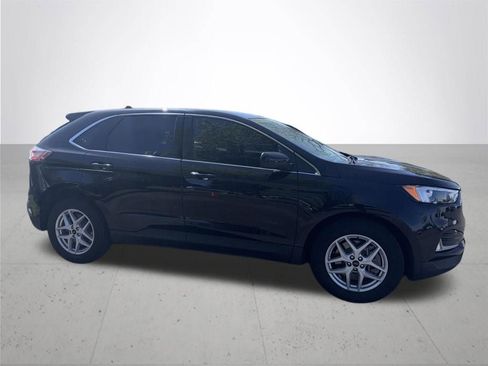Used 2023 Ford Edge SEL w/ Convenience Package AWD/4WD image 2