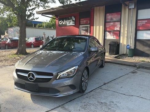 Used 2019 Mercedes-Benz CLA 250 4MATIC image 1