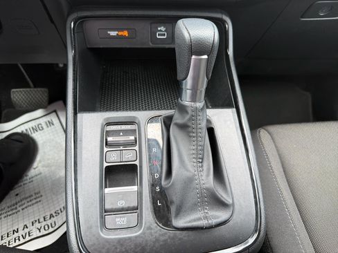 Used 2024 Honda CR-V LX image 23