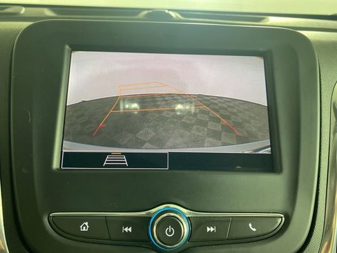Used 2024 Chevrolet Equinox LS w/ LS Convenience Package AWD/4WD image 14