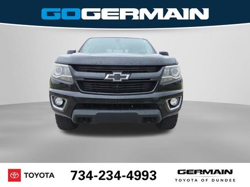 Used 2017 Chevrolet Colorado Z71 w/ Z71 Midnight Edition AWD/4WD image 2