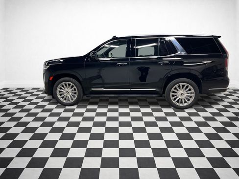 Certified 2023 Cadillac Escalade Premium Luxury w/ LPO, Floor Liner Package AWD/4WD image 5