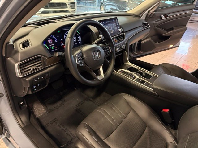 Used 2021 Honda Accord Touring image 30