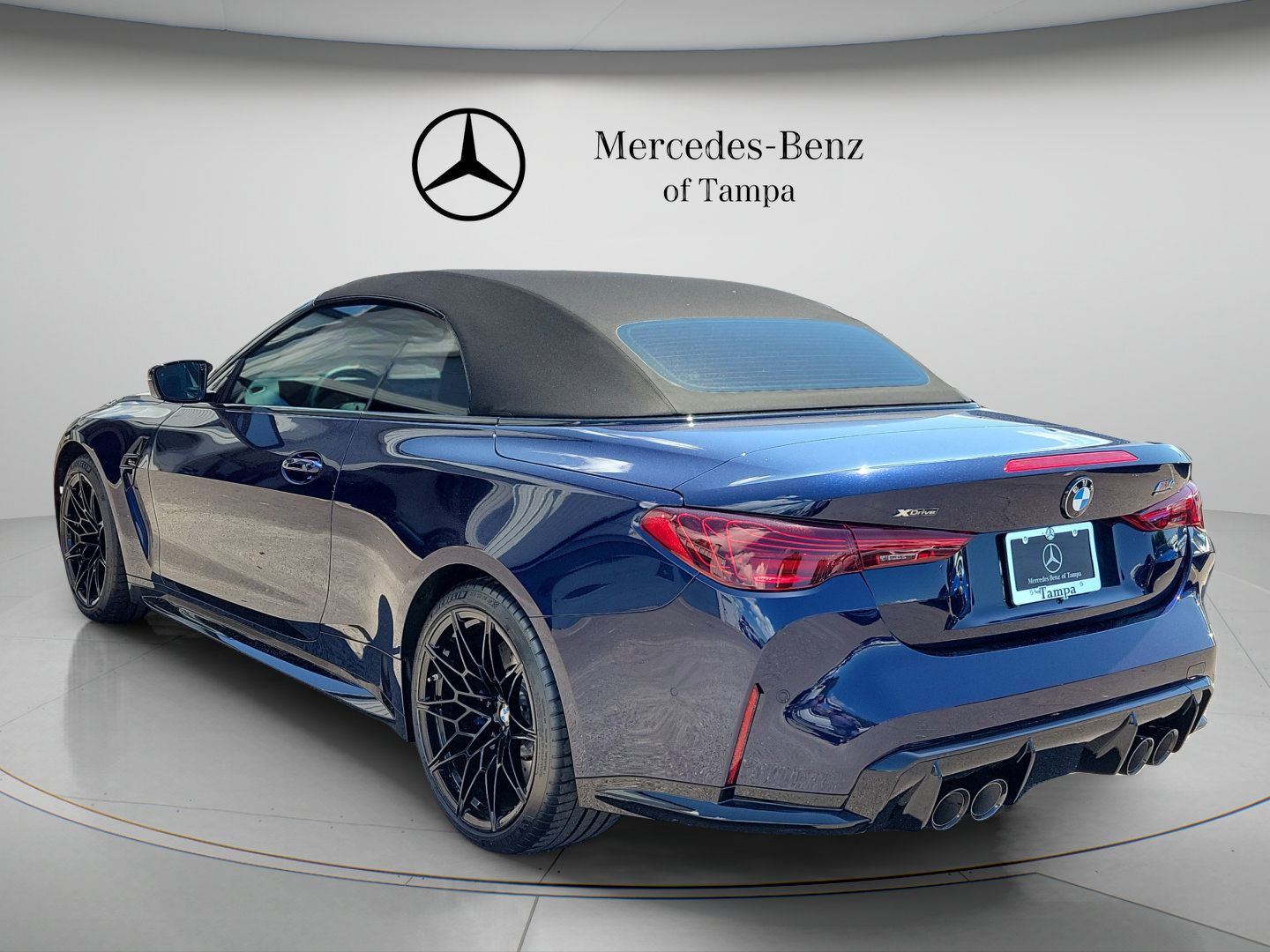 Used 2025 BMW M4 xDrive Competition w/ Executive Package AWD/4WD image 3