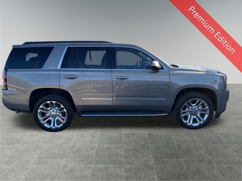 Used 2019 GMC Yukon SLT w/ Premium Edition image 7
