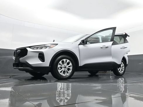 Used 2025 Ford Escape Active AWD/4WD image 31