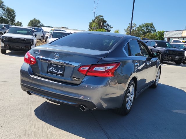 Used 2016 Nissan Altima 2.5 S w/ Power Driver Seat Package FWD image 5