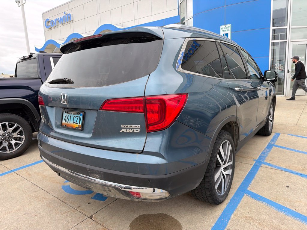 Used 2016 Honda Pilot Touring image 3