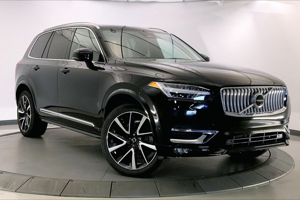 Used 2023 Volvo XC90 B6 Plus w/ Protection Package Premier AWD/4WD image 1