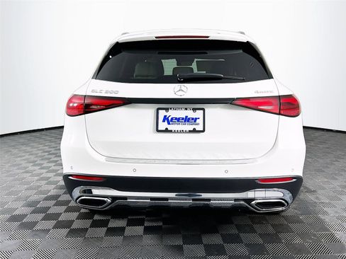 New 2026 Mercedes-Benz GLC 300 4MATIC image 5