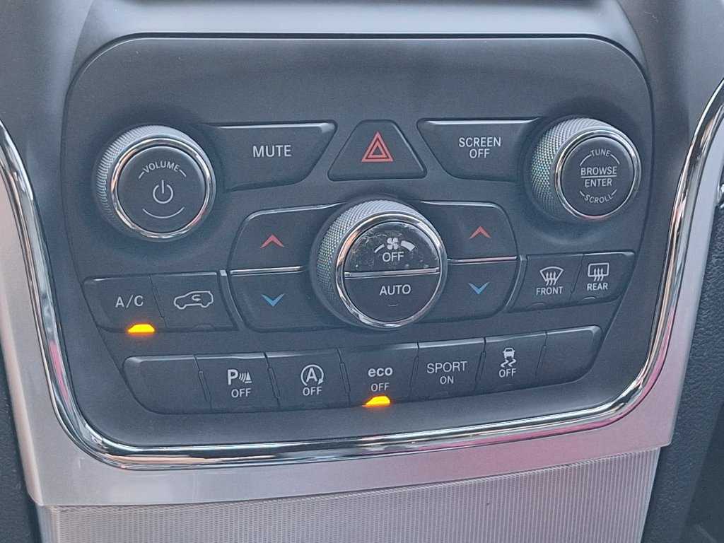 Used 2018 Jeep Grand Cherokee Limited AWD/4WD image 22