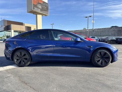 Used 2025 Tesla Model 3 Long Range image 7