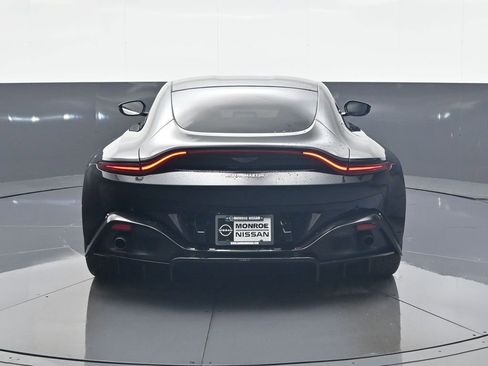 Used 2019 Aston Martin V8 Vantage Coupe image 6