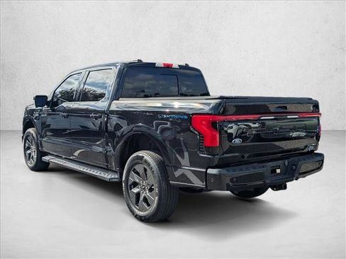 Used 2023 Ford F150 Lightning Lariat w/ Equipment Group 511A High image 6