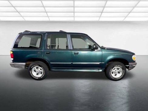 Used 1996 Ford Explorer XLT AWD/4WD image 18
