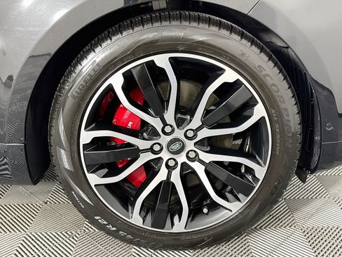 Used 2019 Land Rover Range Rover Sport HSE Dynamic AWD/4WD image 30