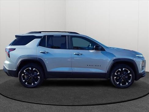 Certified 2025 Chevrolet Equinox RS w/ Convenience Package III image 4