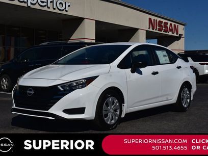 New 2025 Nissan Versa S w/ Trunk Package