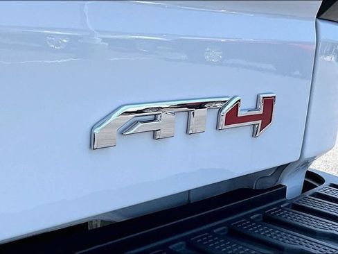 Used 2026 GMC Sierra 1500 AT4 w/ AT4 Premium Package AWD/4WD image 32