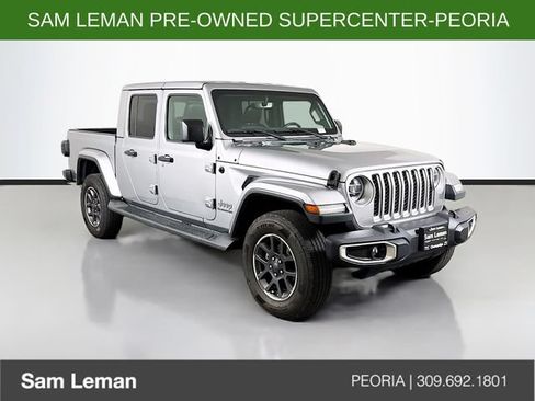 Used 2020 Jeep Gladiator Overland AWD/4WD image 1