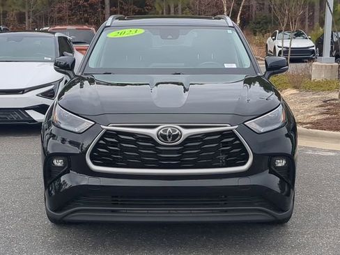 Used 2023 Toyota Highlander XLE image 13