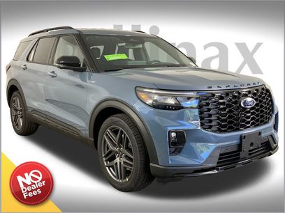 New 2025 Ford Explorer ST-Line w/ Premium Package