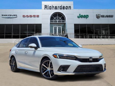 Used 2024 Honda Civic Touring image 1