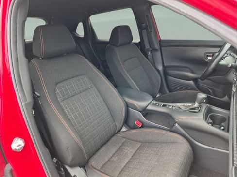 Certified 2025 Honda HR-V Sport image 19