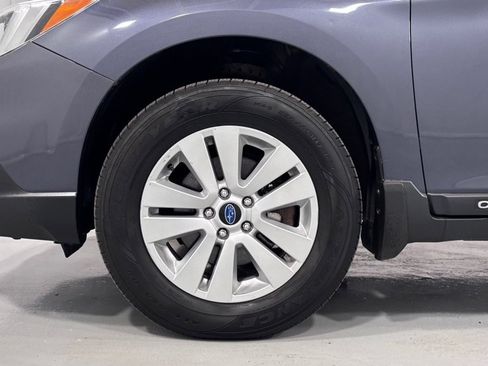Used 2017 Subaru Outback 2.5i Premium AWD/4WD image 30