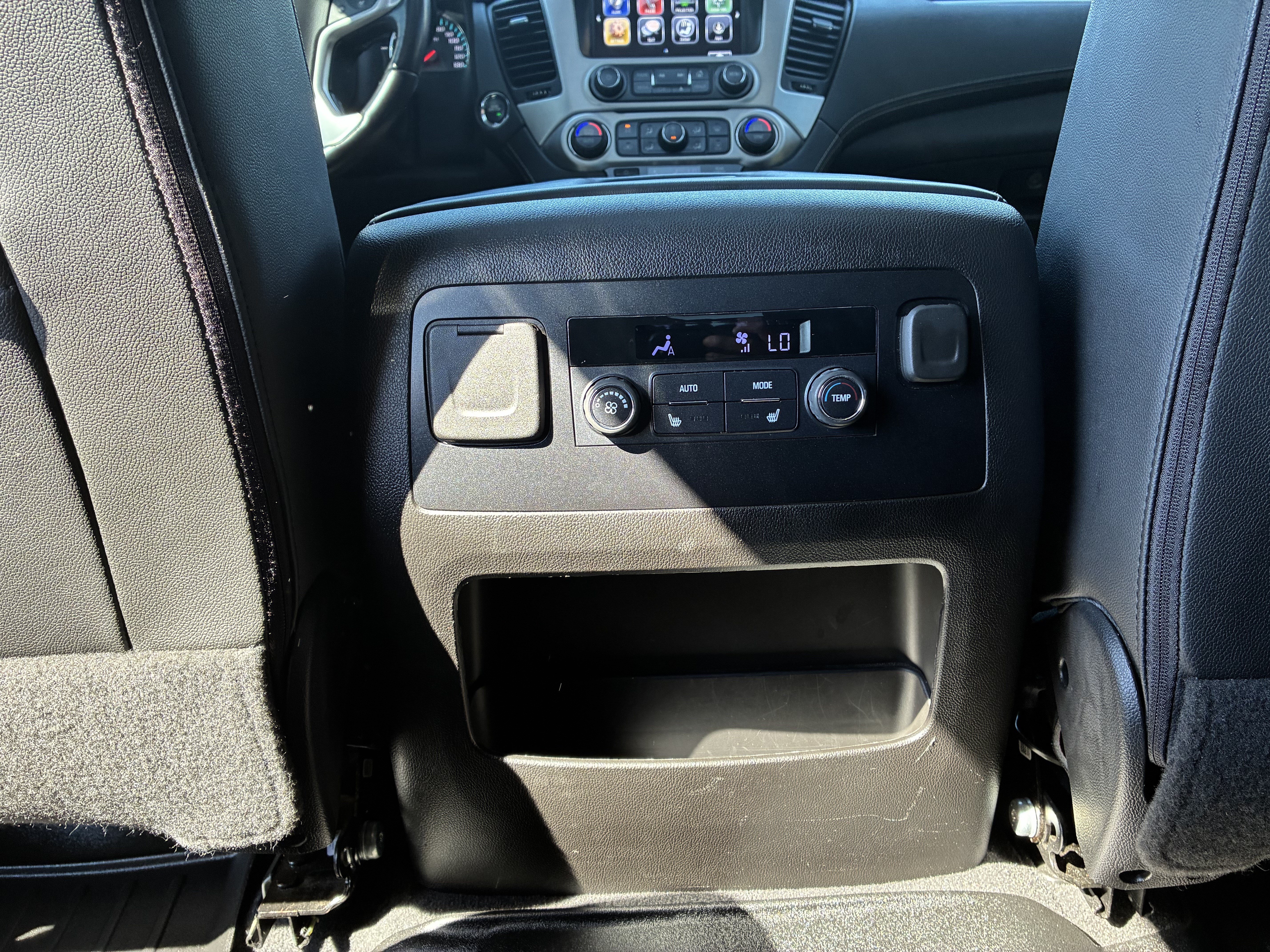 Used 2020 GMC Yukon SLT AWD/4WD image 18