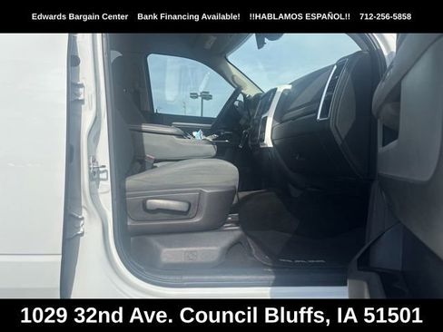 Used 2016 RAM 2500 SLT AWD/4WD image 11