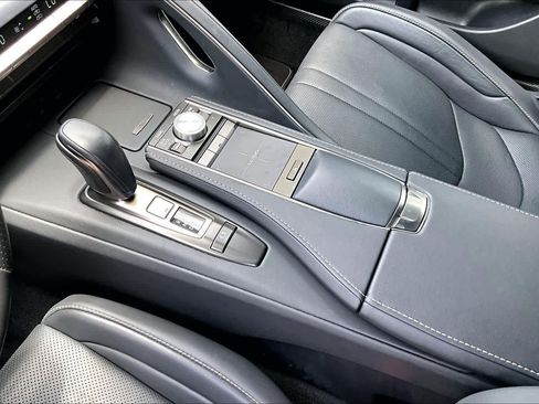 Used 2021 Lexus LC 500 Convertible w/ Touring Package RWD image 17