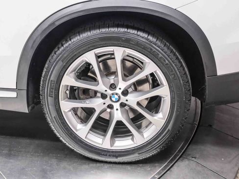 Used 2021 BMW X5 xDrive40i w/ Convenience Package AWD/4WD image 10
